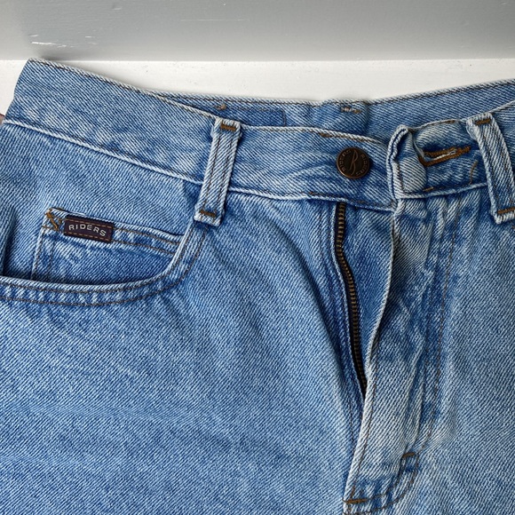 Vintage Riders Cut-Off Jean Shorts - Picture 2 of 10